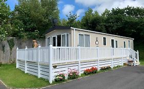 Mollys Retreat Pet Friendly Three Bed Caravan With Small Garden Newquay Bay Resort Quieter Area Of Park